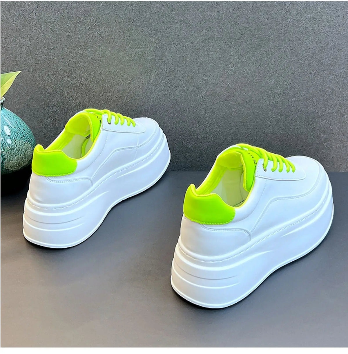 TENNIS BLANC GROS TALON