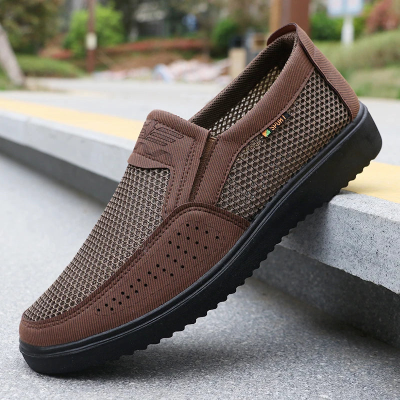 Men's Breathable Slip-On CLB