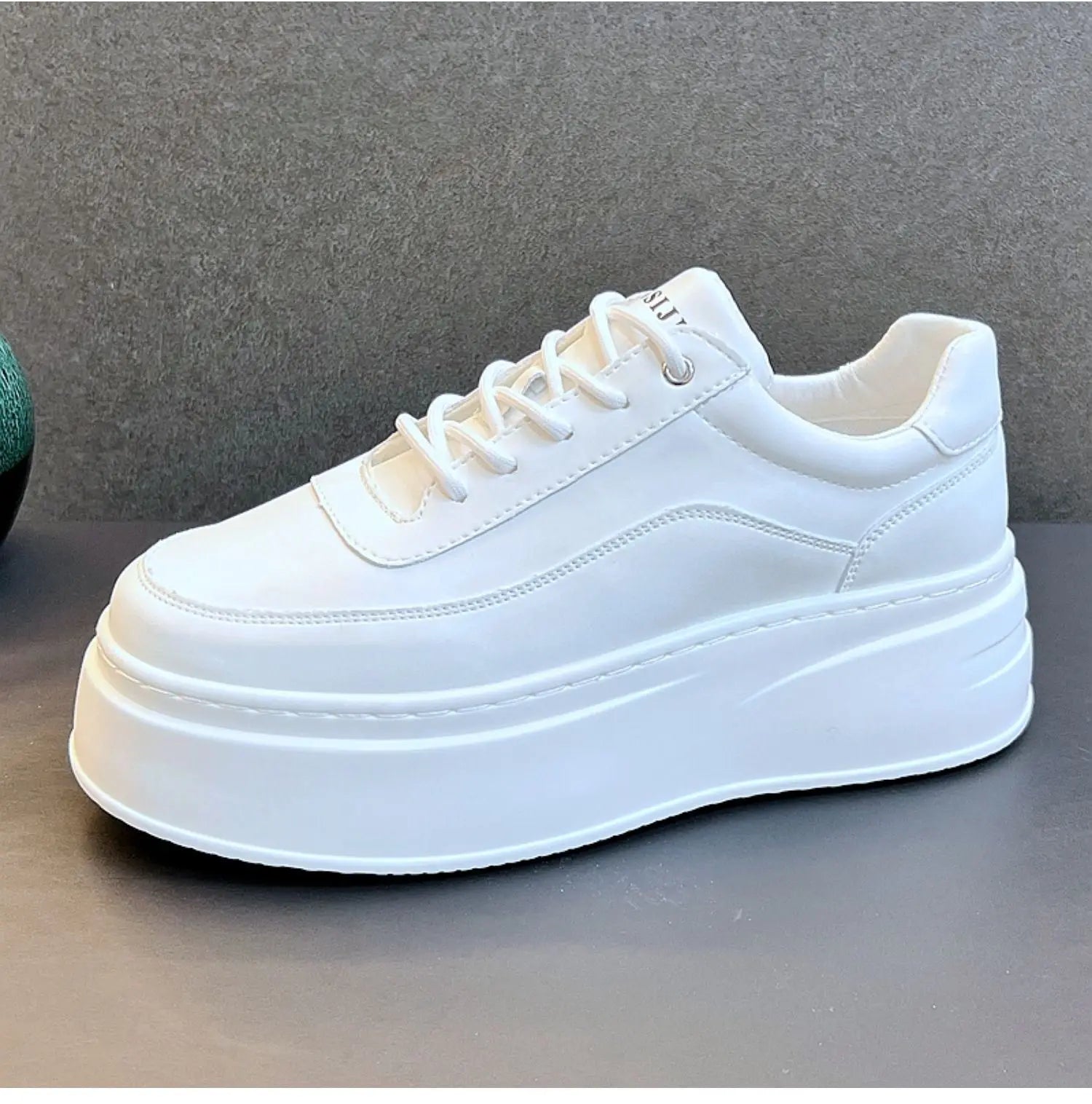 TENNIS BLANC GROS TALON