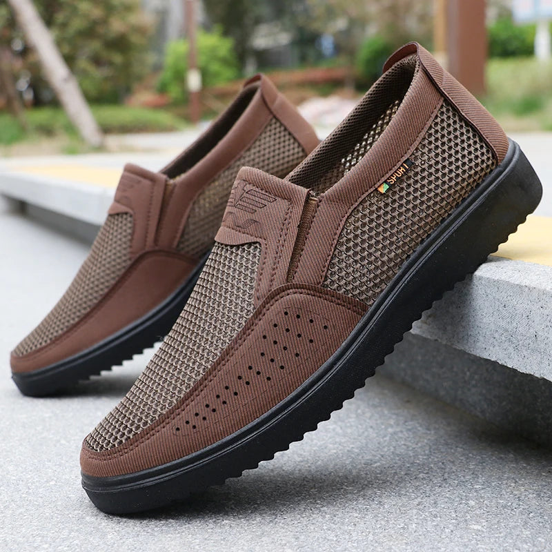 Men's Breathable Slip-On CLB